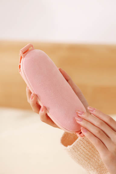 claryves Menstrual Massager